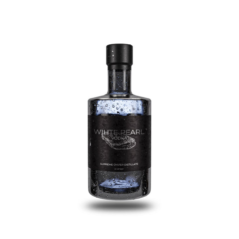 Eichinger Vodka with hand-picked oyster extracts, refined with alpine spring water.